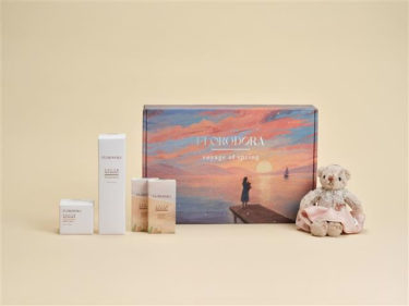 いま韓国で話題!韓国発!フレグランス+スキンケア「フローロドラ」から 世界的テディベアアーティスト「ジョアン・オー」との コラボギフトセットが12月15日からQoo10にて販売開始!