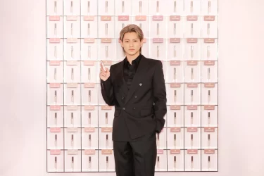 新“ふわじゅわ”リップ「YSL ラブヌード リップスティック」のポップアップ イベントを盛り上げるレセプションに イヴ・サンローラン・ボーテ アンバサダー 平野紫耀が登場